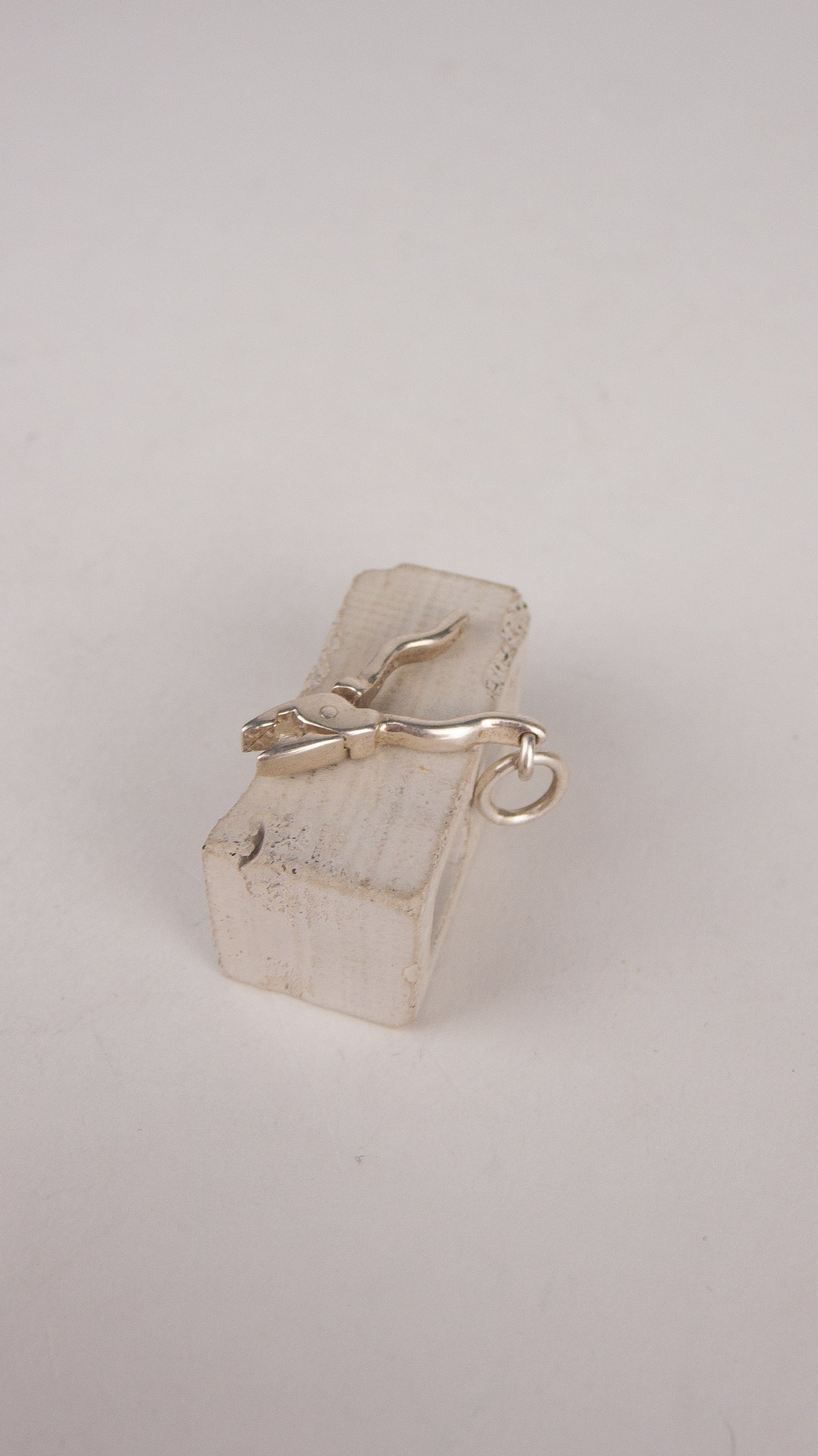 Tiny Pliers