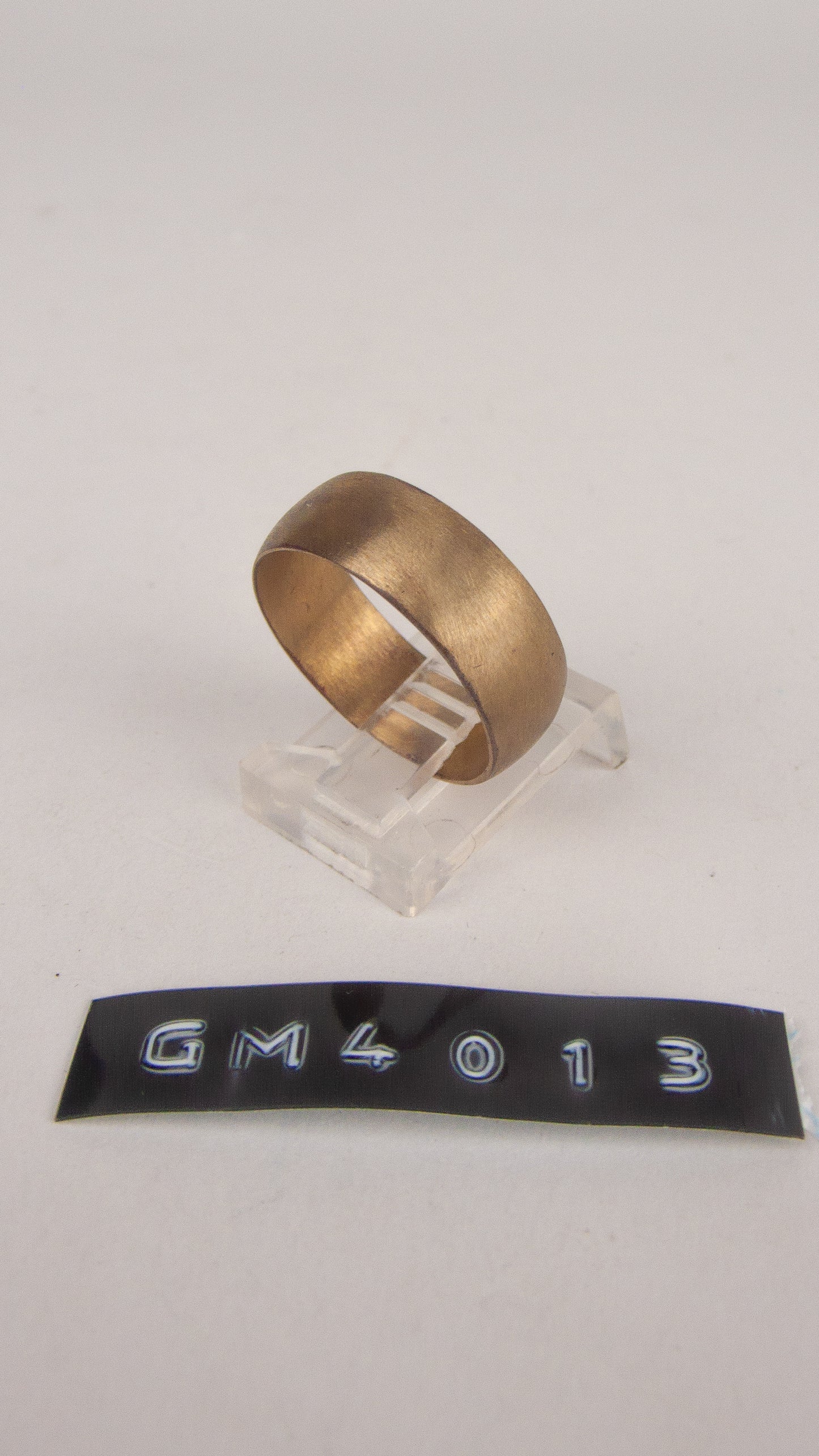 GM 4013