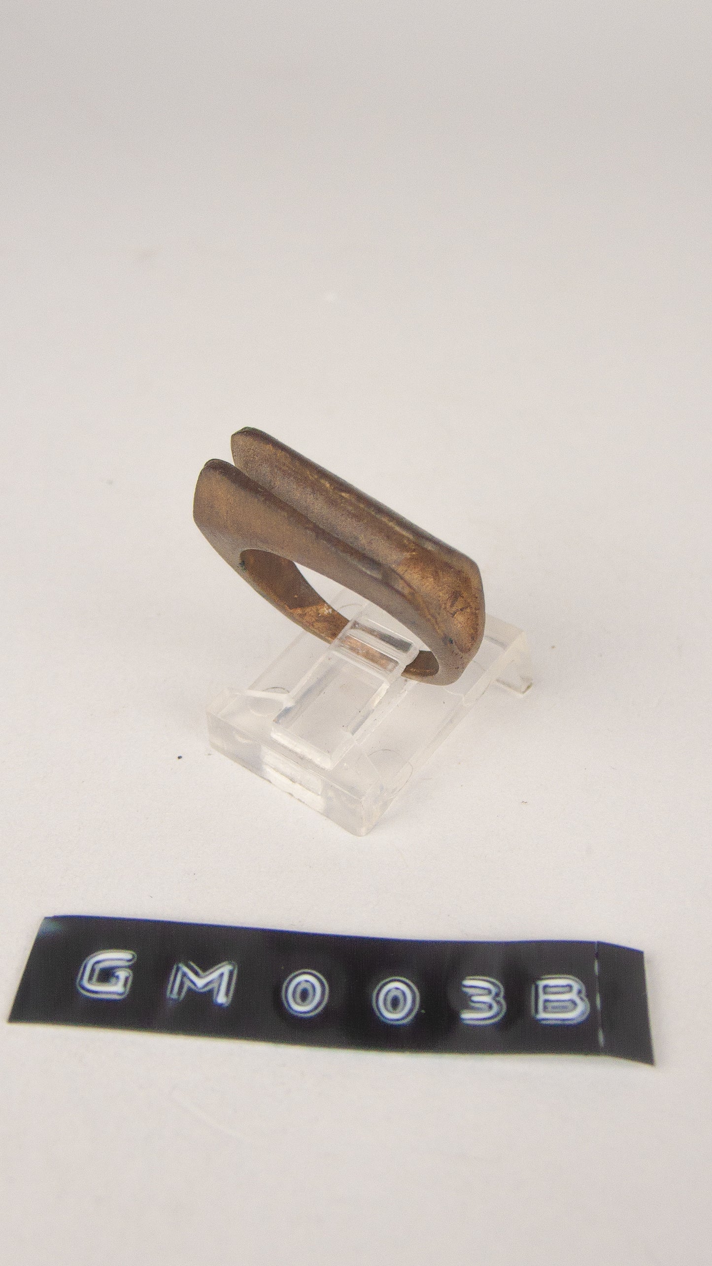 GM 003B