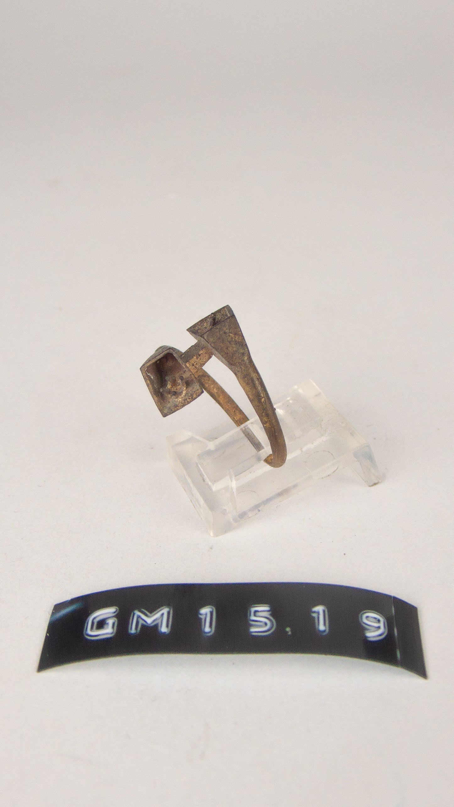 GM 1519