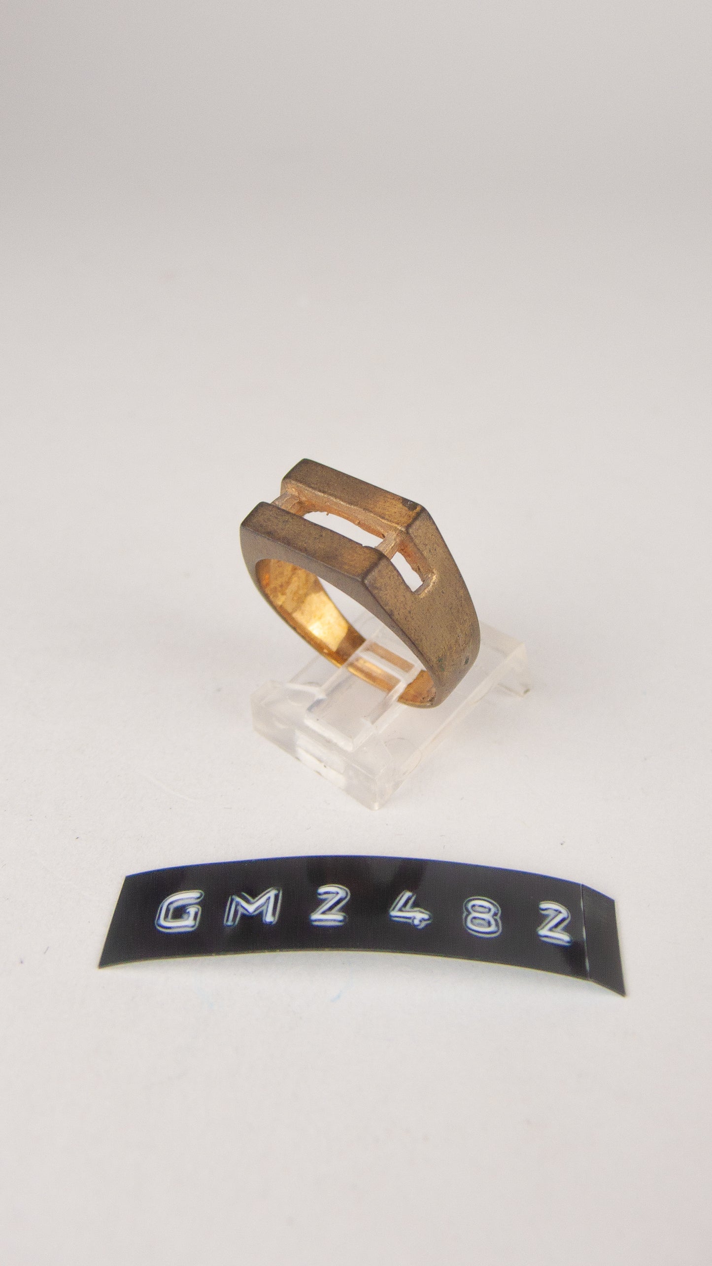 GM 2482