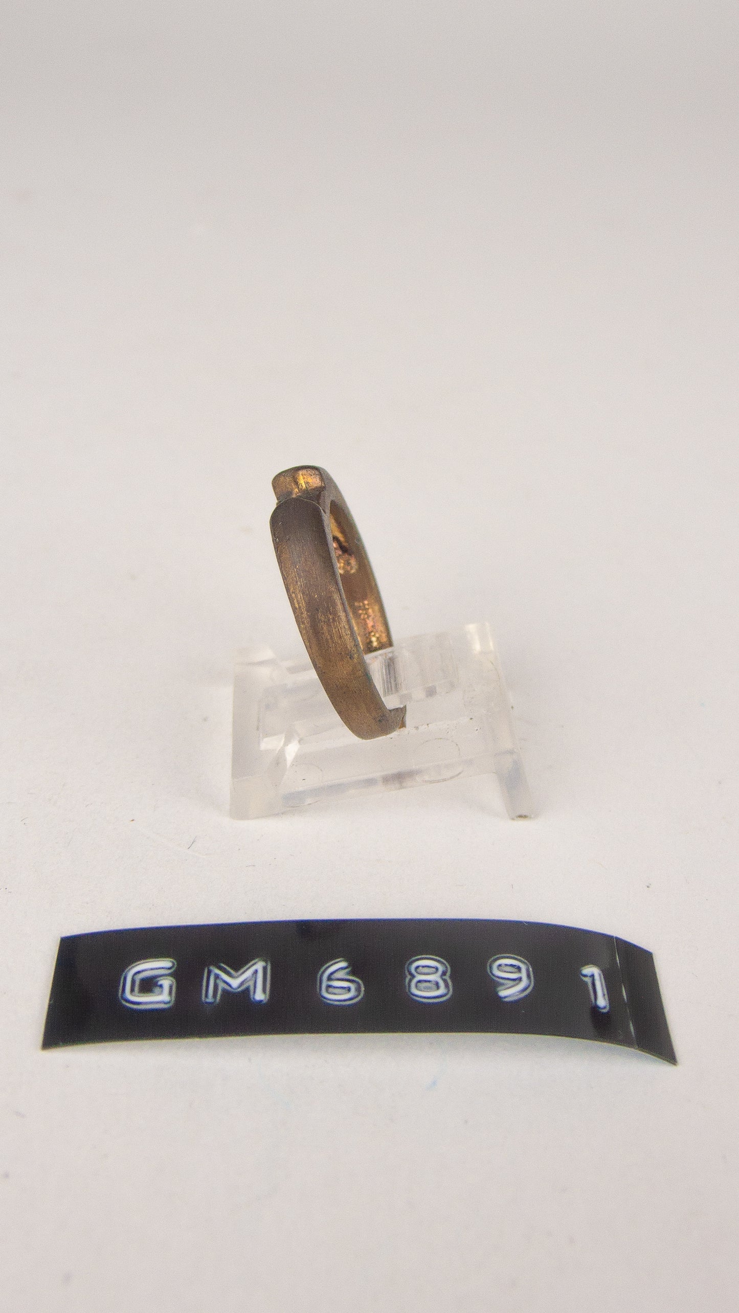 GM 6891