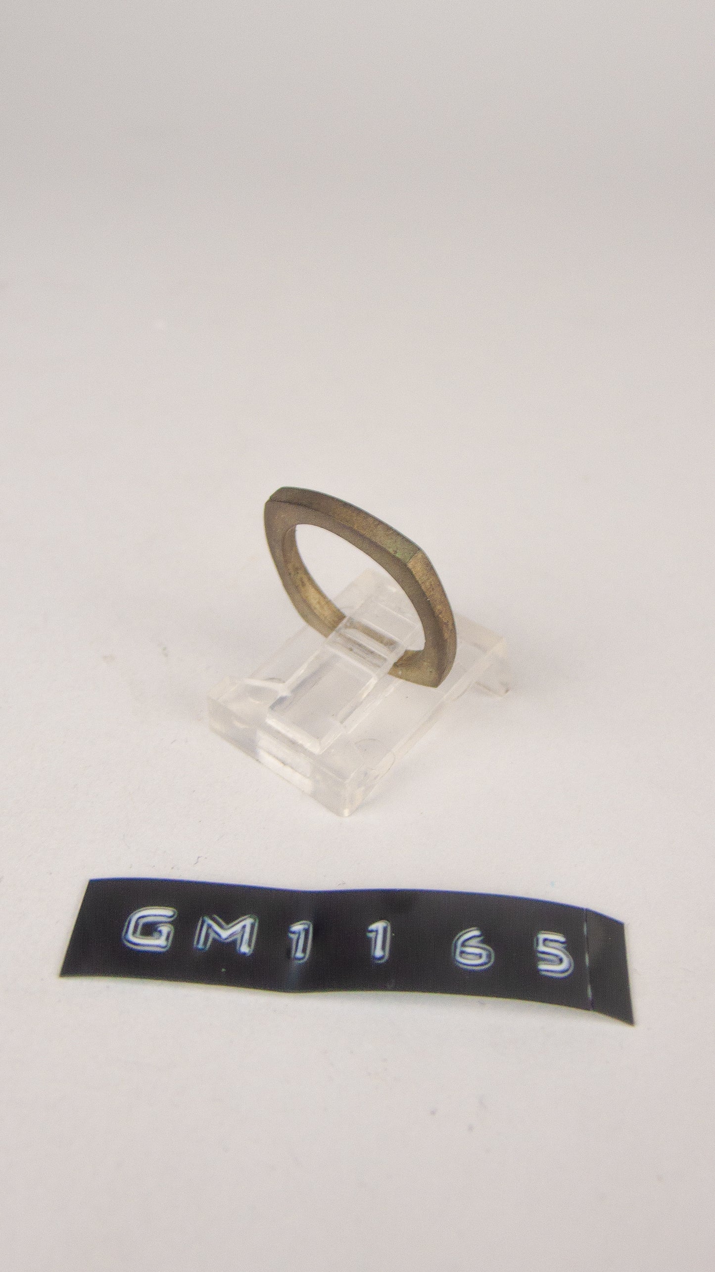 GM 1165