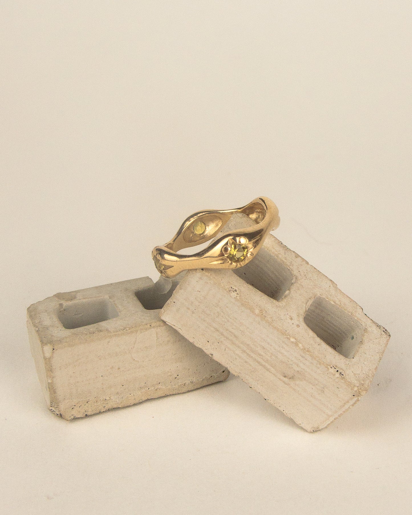 4 Point Sapphire Band