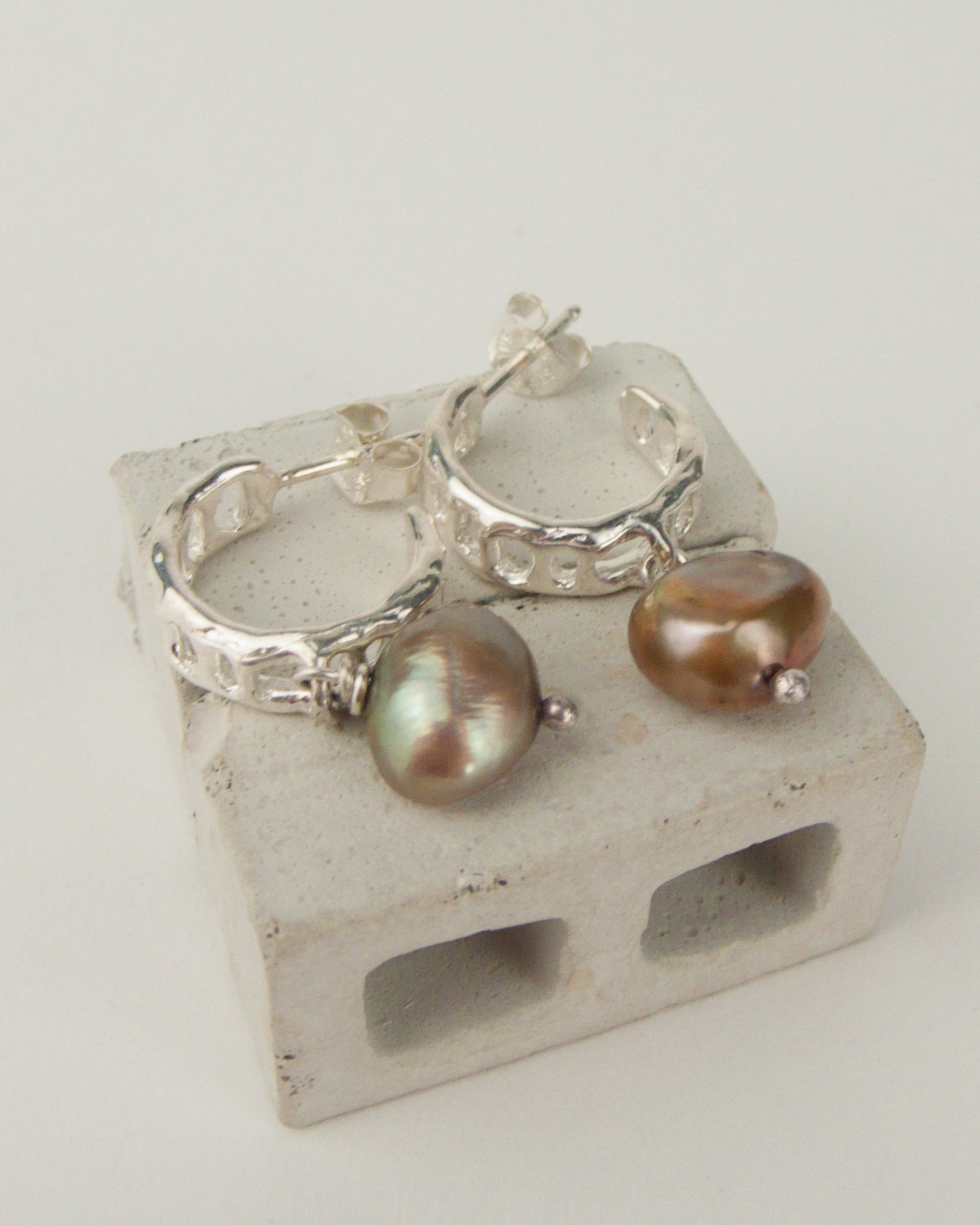 Signature Hoop Drops W/ Pearls
