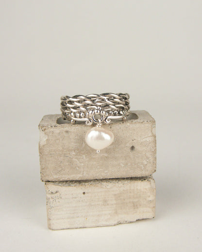 Sibyl Charm Ring