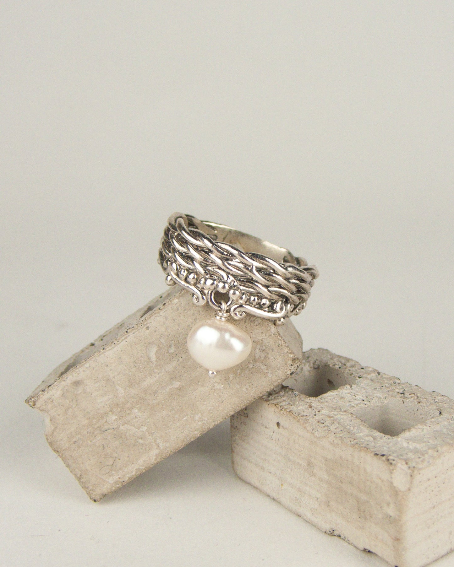 Sibyl Charm Ring