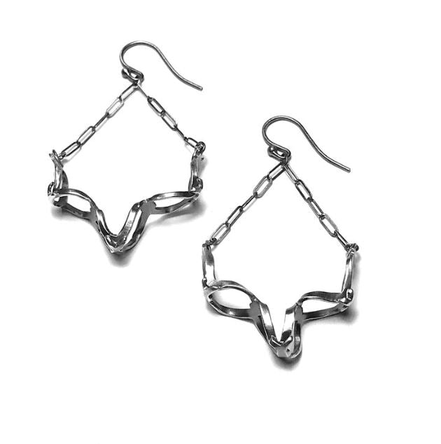 Chain Link Fence Chevron Dangle Earrings